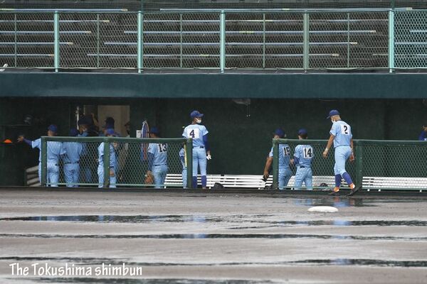 小松島西対生光学園は雨で中止　夏の高校野球徳島大会第６日１回戦