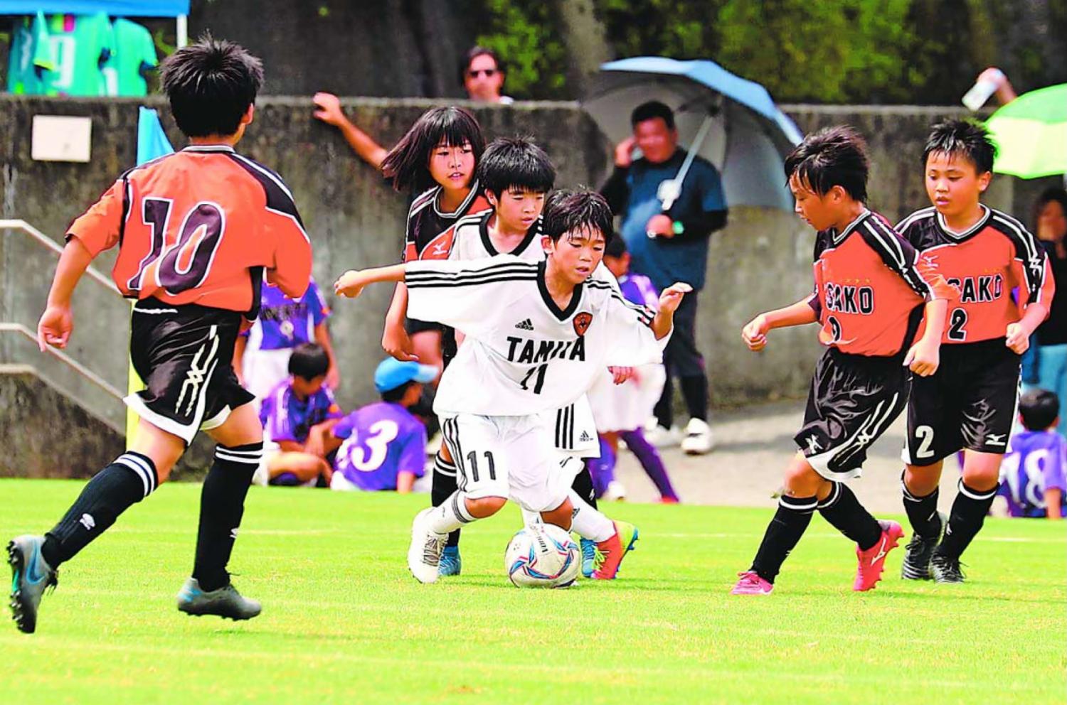 男子決勝は吉野川SCオーレ、田宮ビクトリーの戦いに　徳島県サッカー少年団大会８月22日の試合結果