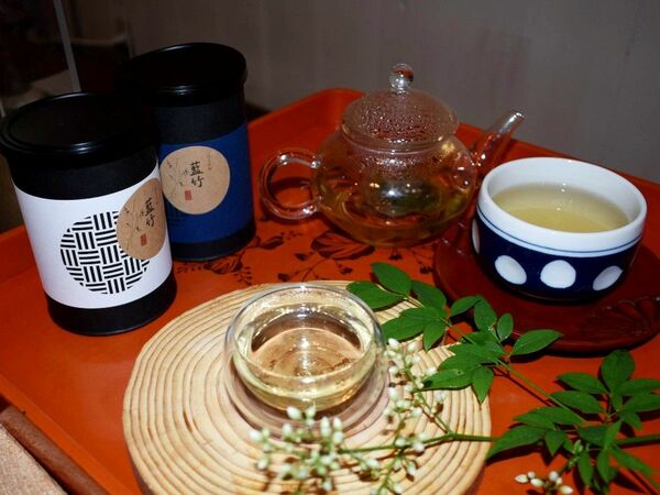 竹の葉と藍の種のブレンド茶を発売　すっきりとした味わいに　阿南市の専門店