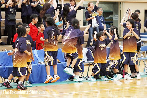 徳島県ミニバスケ　男子は藍住、女子は撫養が優勝
