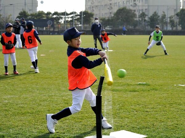 野球少年たちの「入り口」期待　ティーボールに熱視線　部員勧誘や練習に活用
