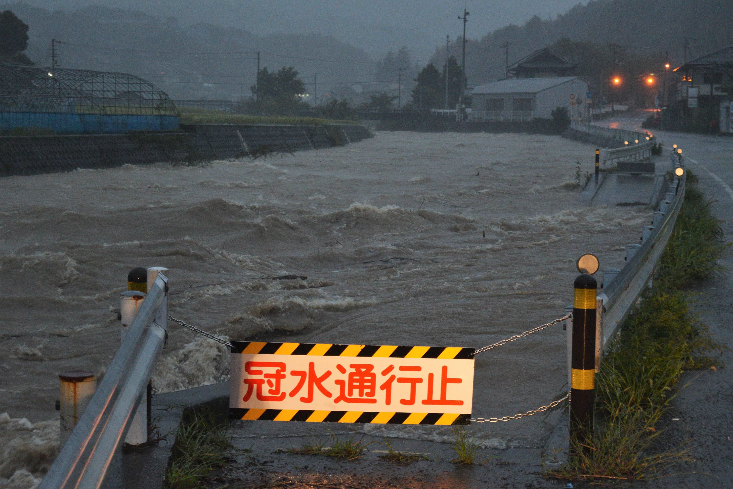 台風24号　徳島県に接近　最大限の警戒を