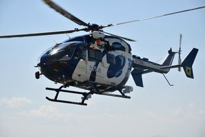県が導入する新しい消防防災ヘリコプター「うずしお」（県提供）