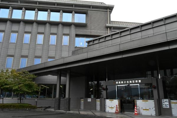 知人女性宅の郵便受けの封筒を開封した疑い　小松島の76歳男逮捕