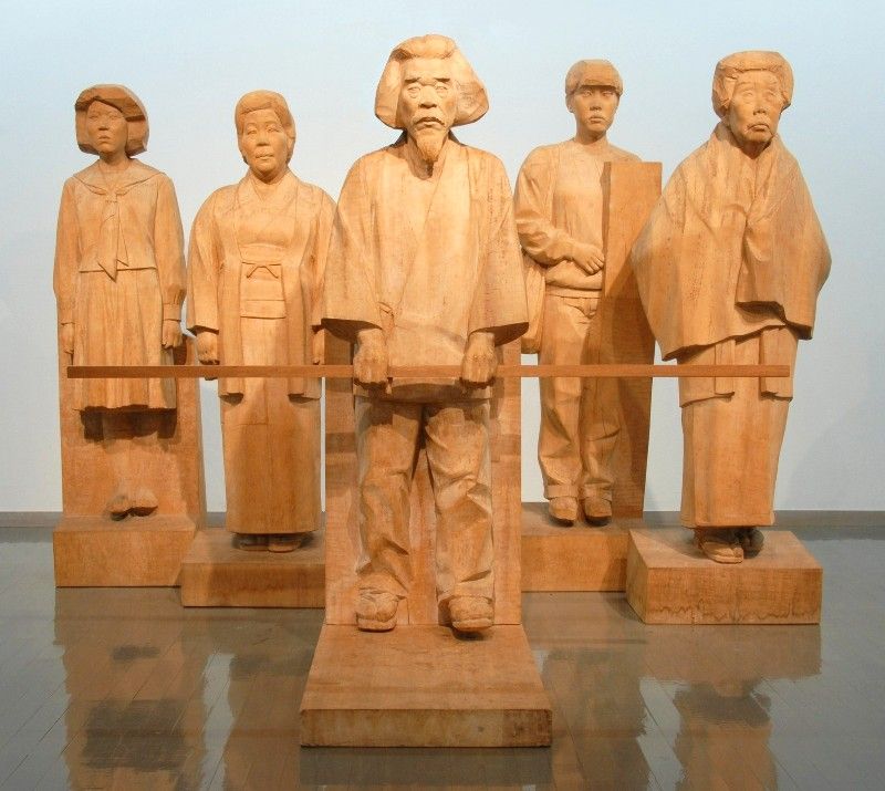 鈴木実「家族の肖像」(1981年、相生森林美術館蔵)