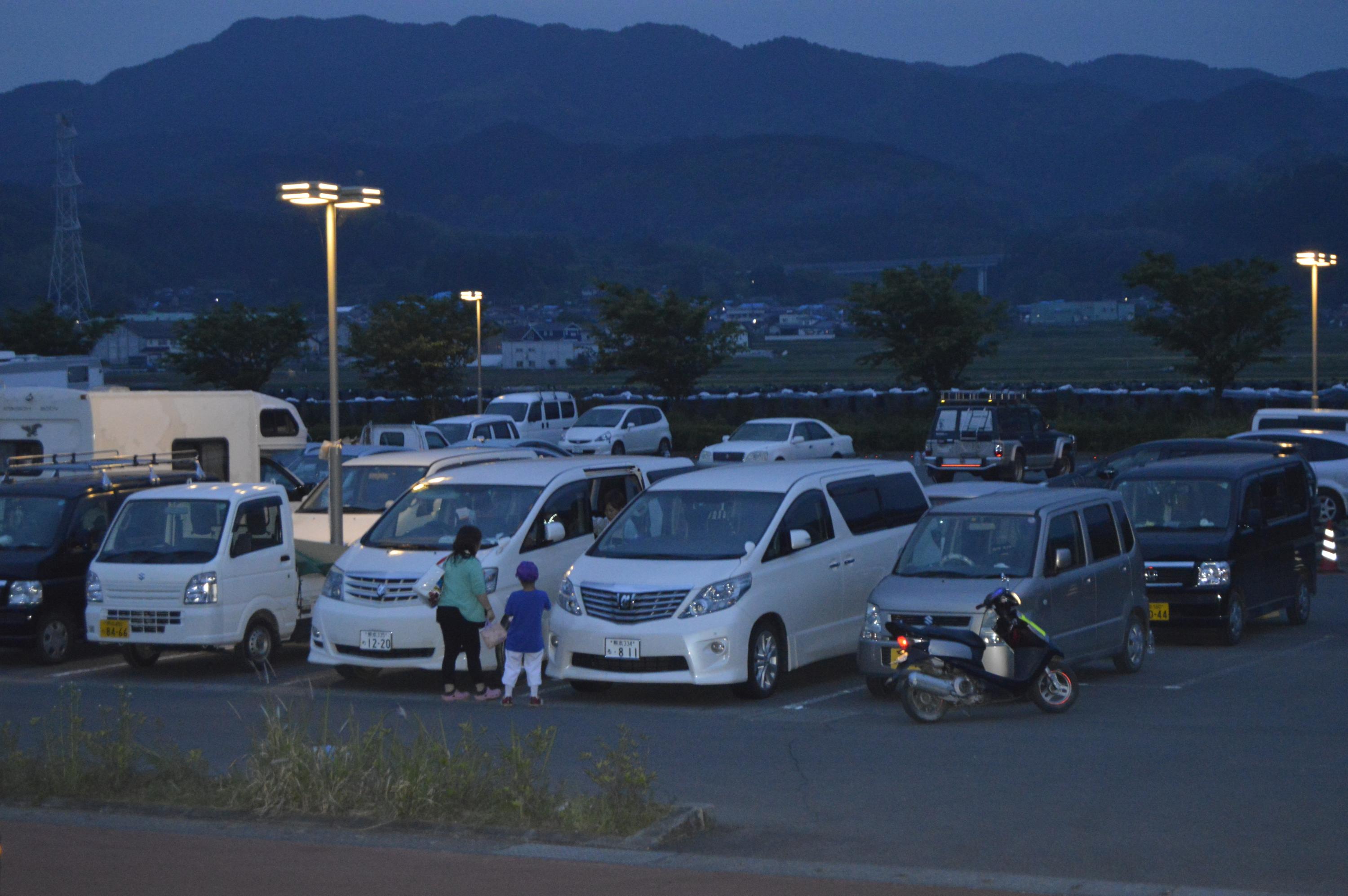 ２人の幼い子どもと就寝中に大きな揺れ～災害時の車中泊：熊本地震から６年（前）